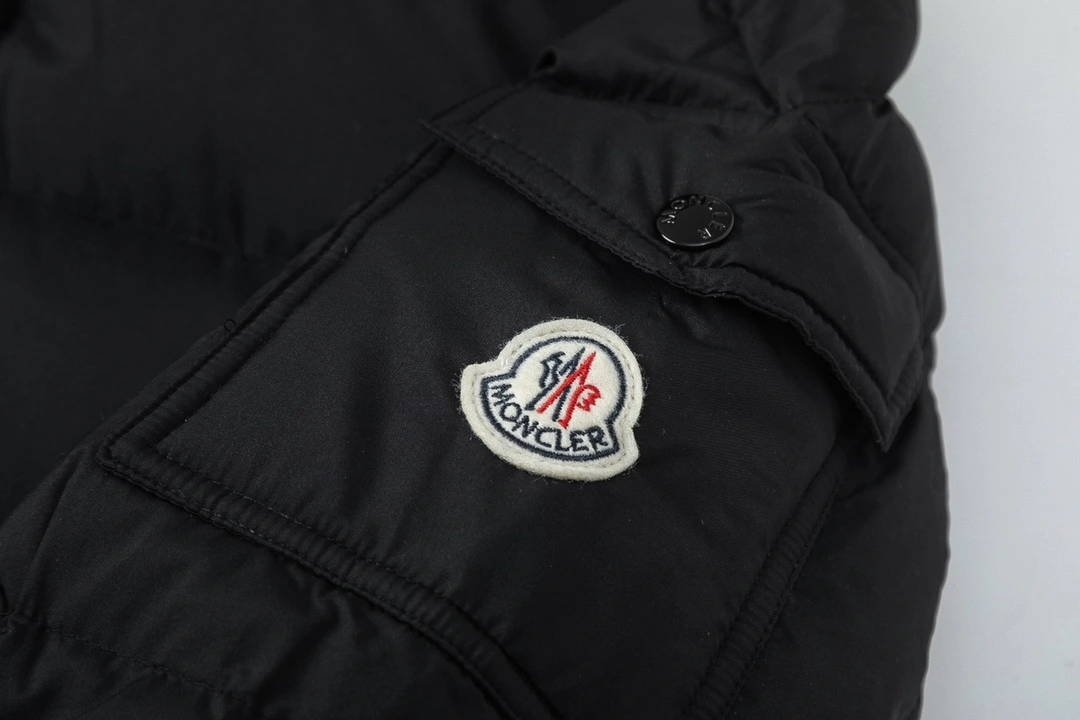 wg.luxury-- 7o9385r Down jacket white goose down item: E-F114J0504